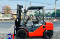 Mẫu Xe Nâng Cũ Được Ưa Chuộng Nhất Năm 2025
