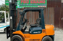 Khám Phá Điểm Mạnh Của Xe Nâng Toyota Nhật Cũ So Với Dòng Xe Khác