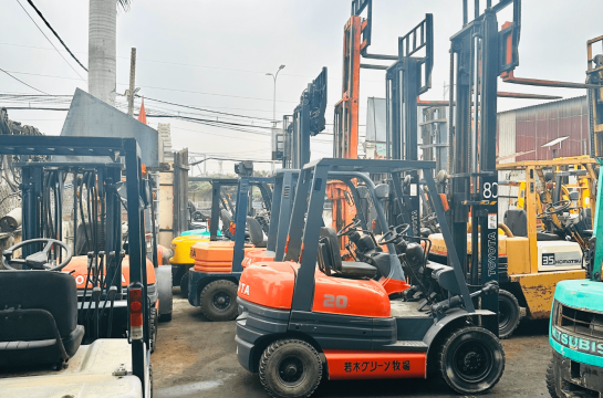 Xe Nâng Nhật Cũ - Tiết Kiệm 50% So Với Xe Mới – Bạn Có Tin?