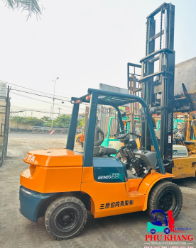 Xe Nâng Toyota 3,5Tấn 