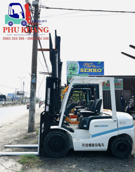 Xe nâng TCM Unicarriers 3tấn