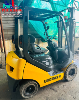 Xe Nâng Komatsu 1,5Tấn