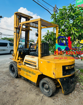 Xe Nâng Komatsu 2,5tấn
