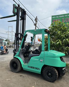 Xe Nâng Mitsubishi 3 tấn