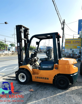 Xe Nâng Toyota 2,5Tấn 7FD25