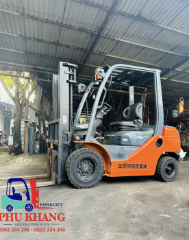 Xe Nâng Toyota 2,5Tấn 8FD25 
