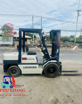 Xe Nâng Komatsu 3Tấn 3Ty3Lao 