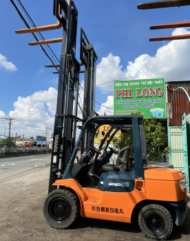 Xe Nâng Toyota 3 Tấn #021